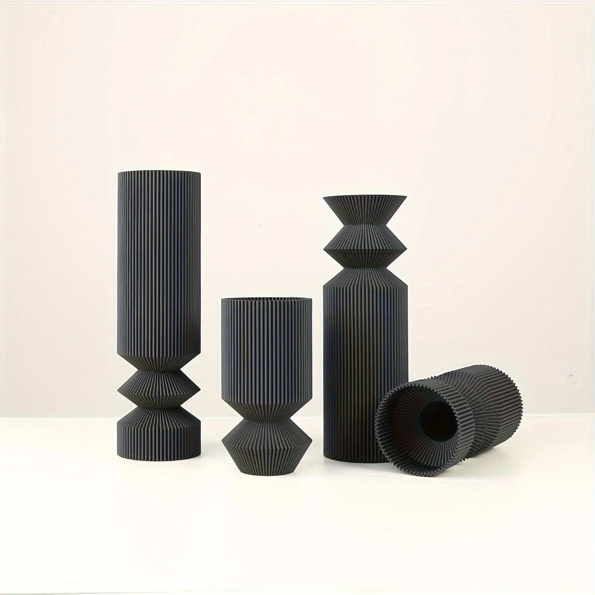 Nordic Black Decorative Plastic Vase – Minimalist Accent for Modern Interiors