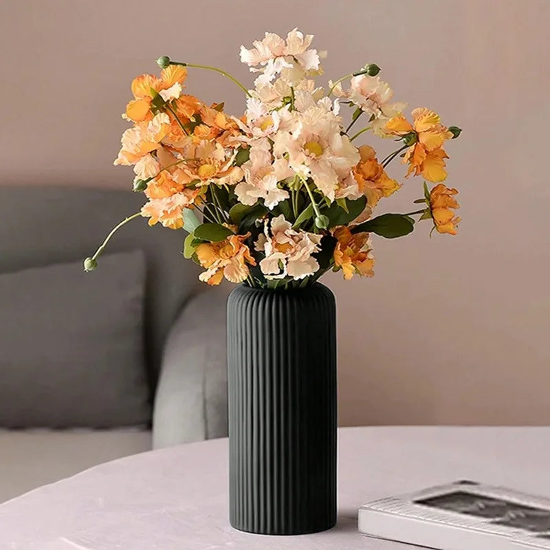 Chic Striped Ceramic-Look Vase – Durable Plastic Floral Display for Modern Spaces