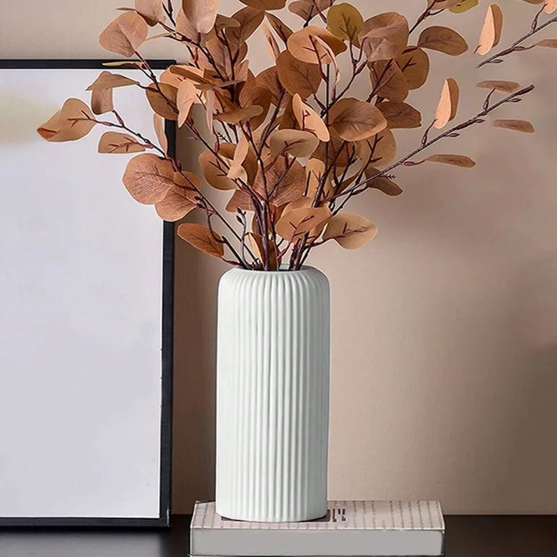 Chic Striped Ceramic-Look Vase – Durable Plastic Floral Display for Modern Spaces