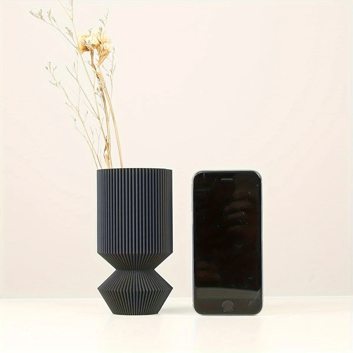 Nordic Black Decorative Plastic Vase – Minimalist Accent for Modern Interiors