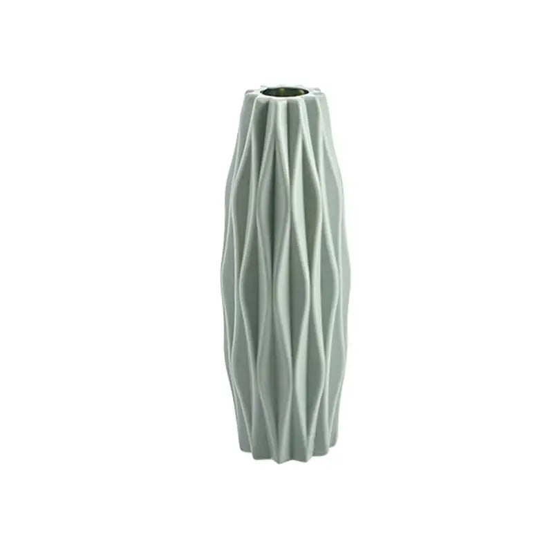 White Nordic-Style Imitation Ceramic Vase – Minimalist Decorative Flowerpot