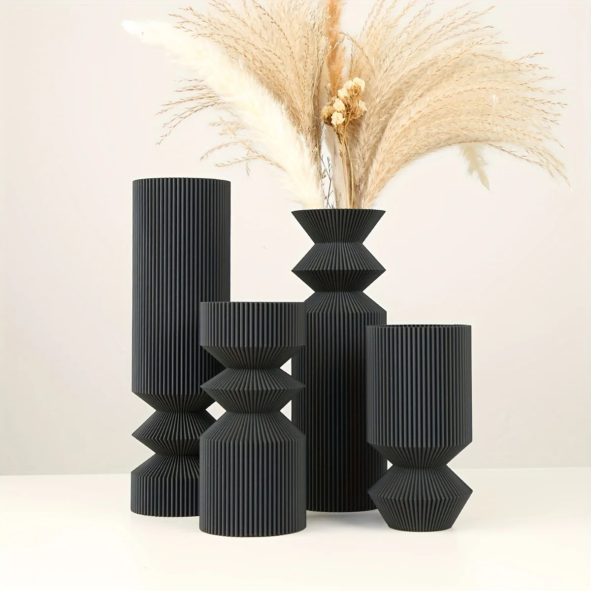 Nordic Black Decorative Plastic Vase – Minimalist Accent for Modern Interiors