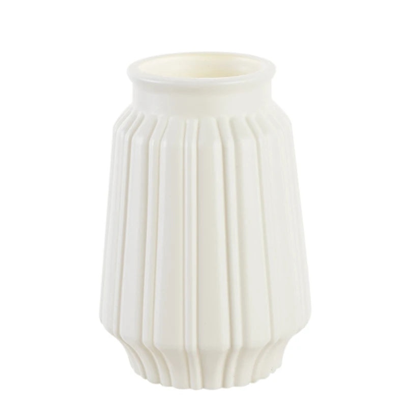 White Nordic-Style Imitation Ceramic Vase – Minimalist Decorative Flowerpot
